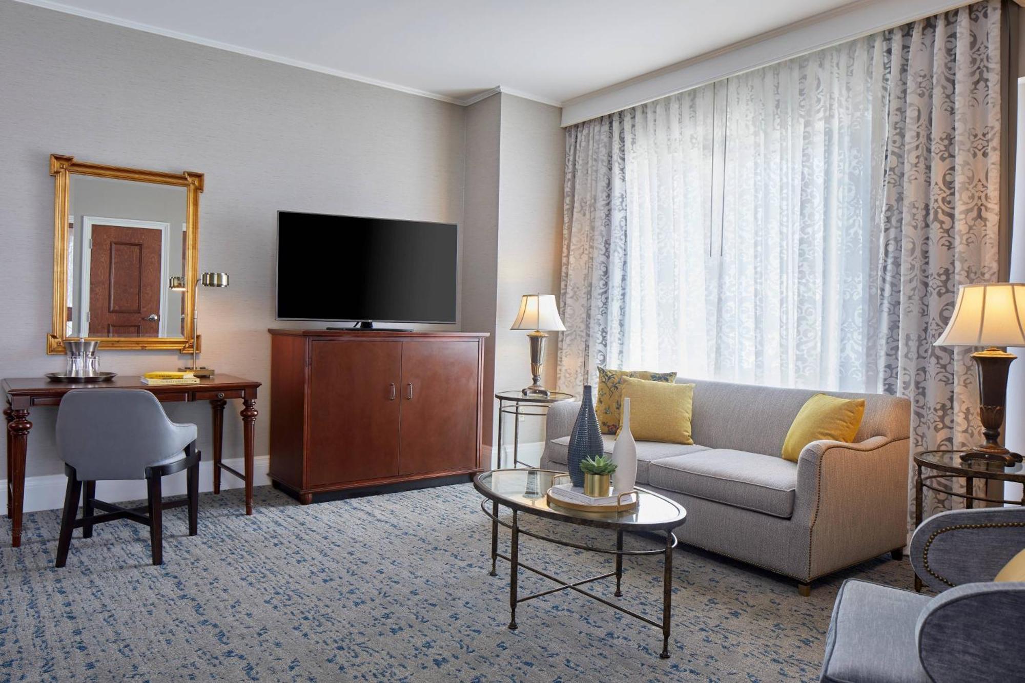 The Battle House Renaissance Mobile Hotel&Spa Extérieur photo
